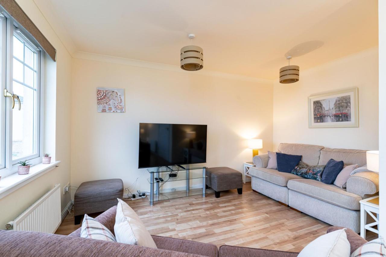 4 Bedroom Townhouse In סטירלינג מראה חיצוני תמונה